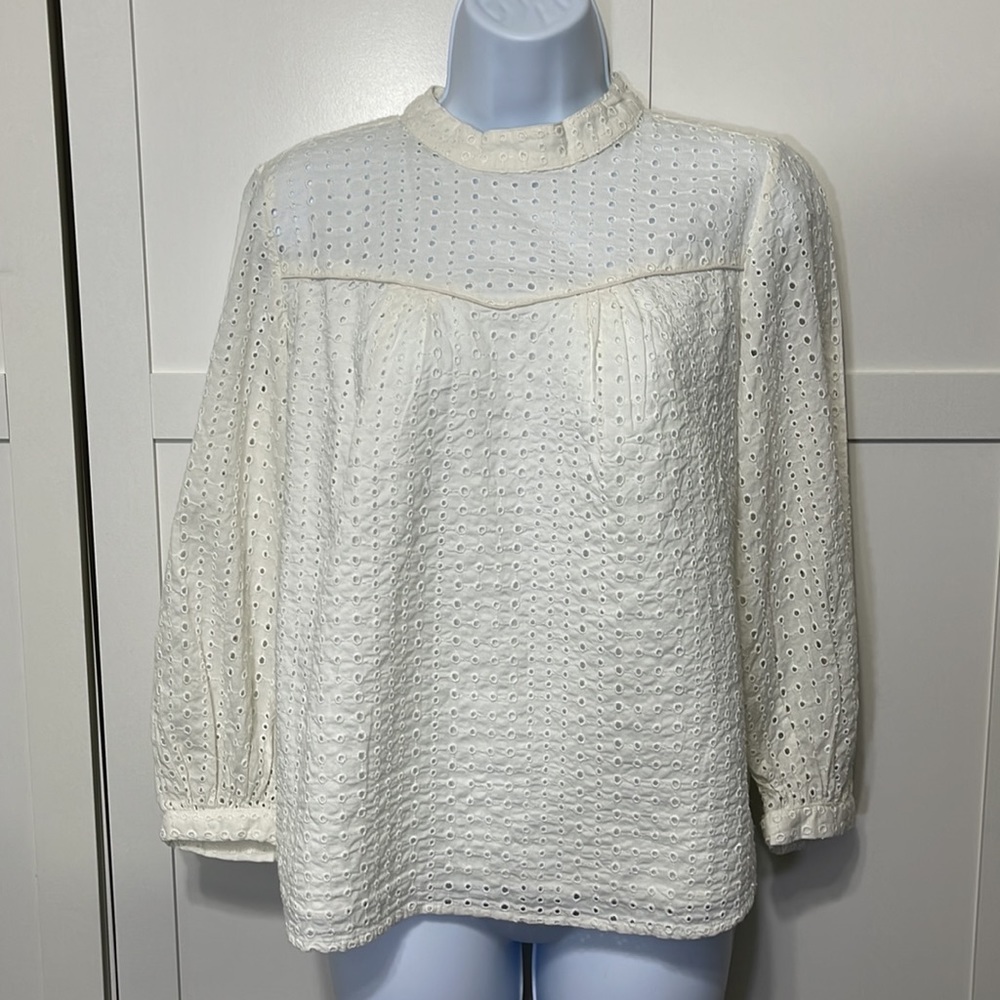 Banana Republic Off-White Mock Neck Long Sleeve Eyelet Blouse Size XS EUC